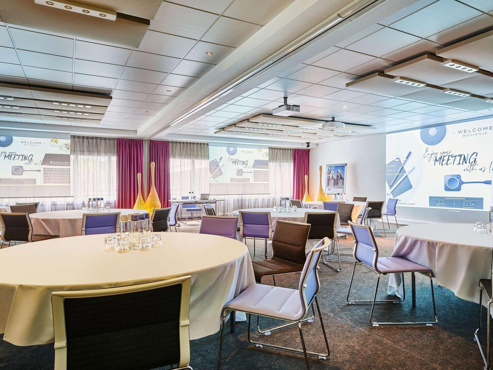 Novotel Paris Rueil Malmaison Eksteriør bilde